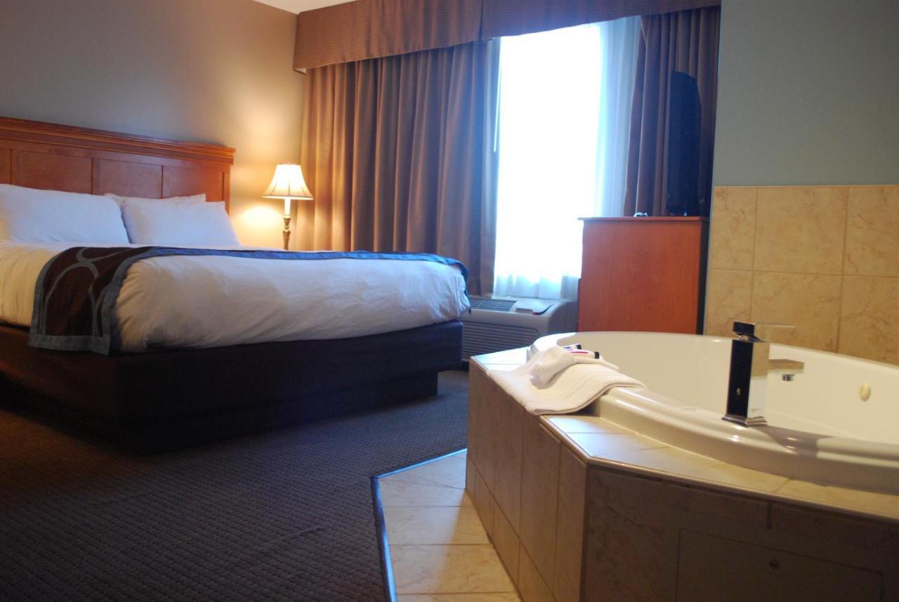 Super 8 By Wyndham South Edmonton