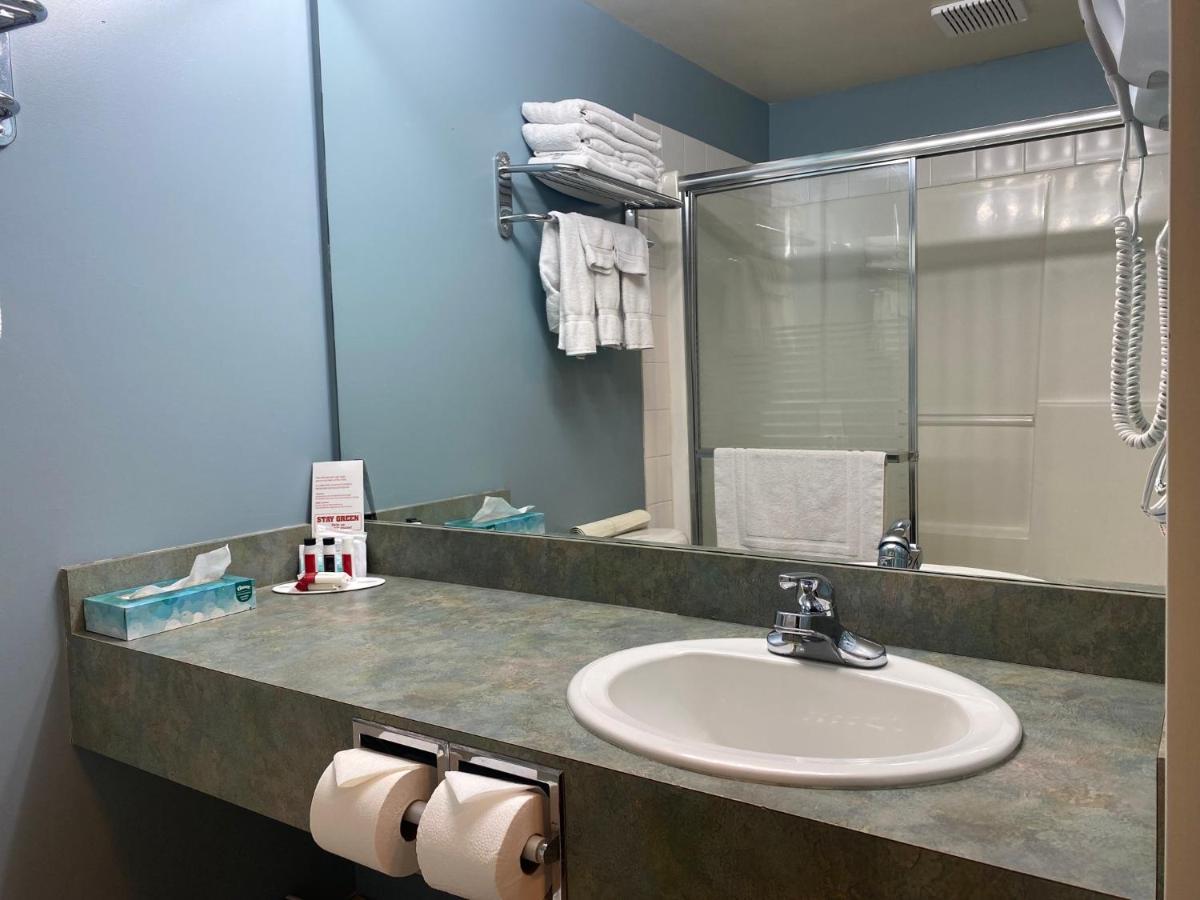 Super 8 By Wyndham South 2* Edmonton