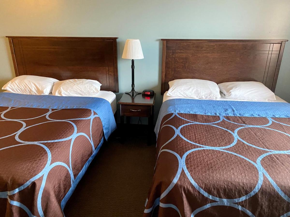 Super 8 By Wyndham South Edmonton