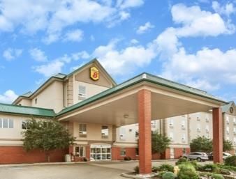 Super 8 By Wyndham South 2*