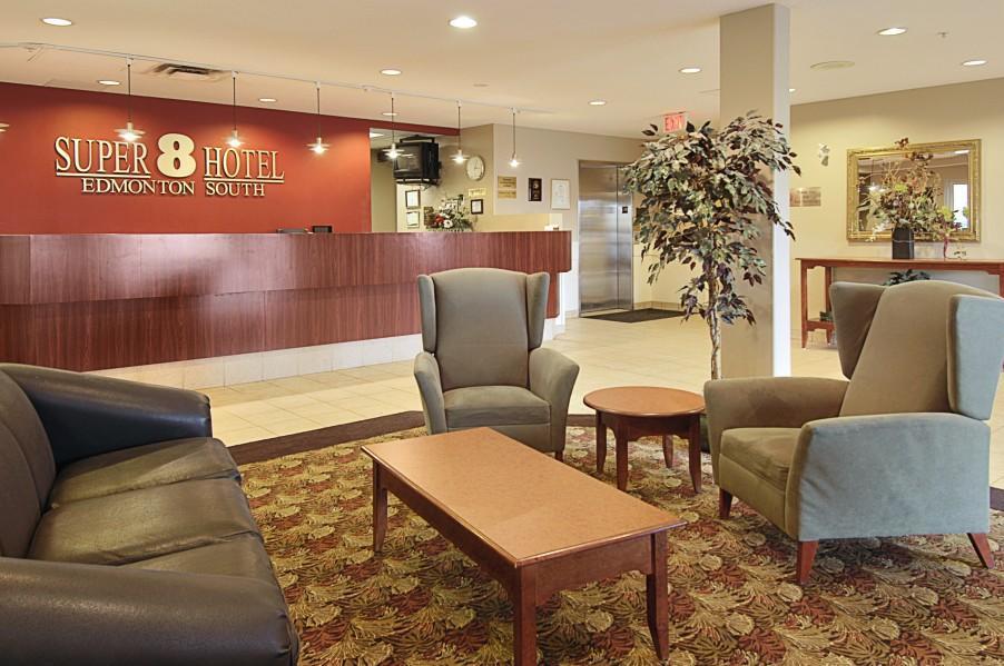 Super 8 By Wyndham South Edmonton