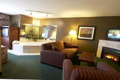 Super 8 By Wyndham South