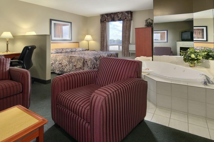 Super 8 By Wyndham South Hotel 2*